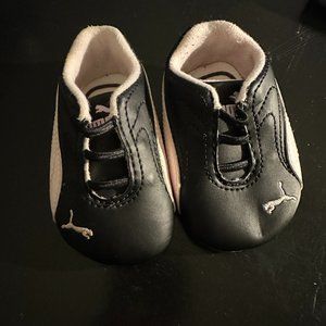 Puma Baby Girls Black Sneakers Sz 1